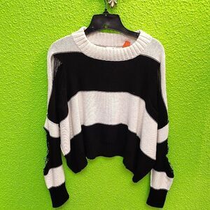 Cream and Black Chunky Knit Crew Neck Sweater